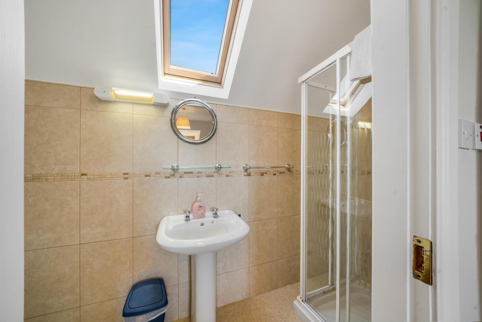 Downings Coastguard Cottages - Type B-E Extérieur photo